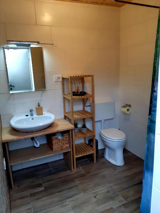 Hotel Socaland Glamping à Bovec Extérieur photo